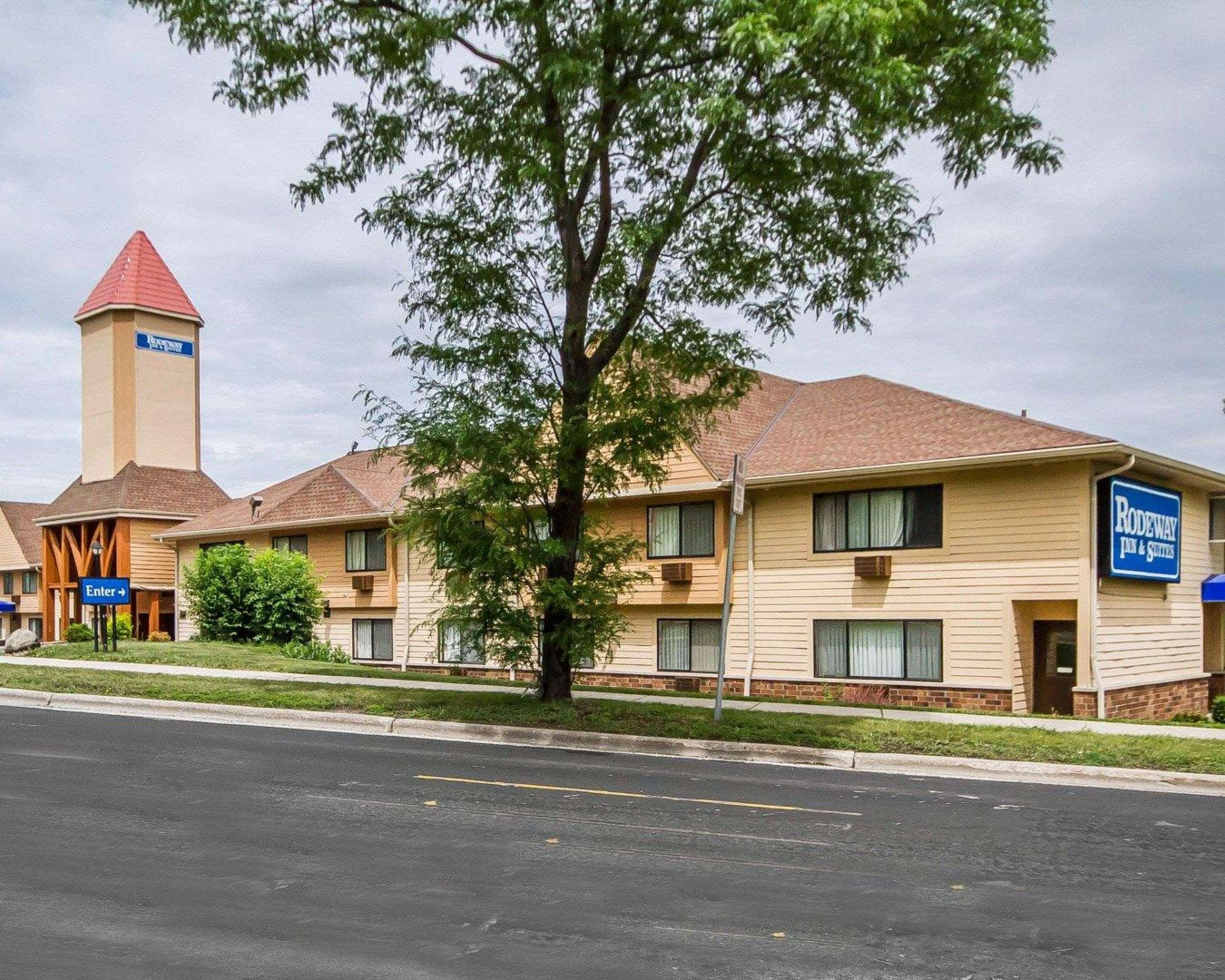 Rodeway Inn & Suites Madison East Kültér fotó