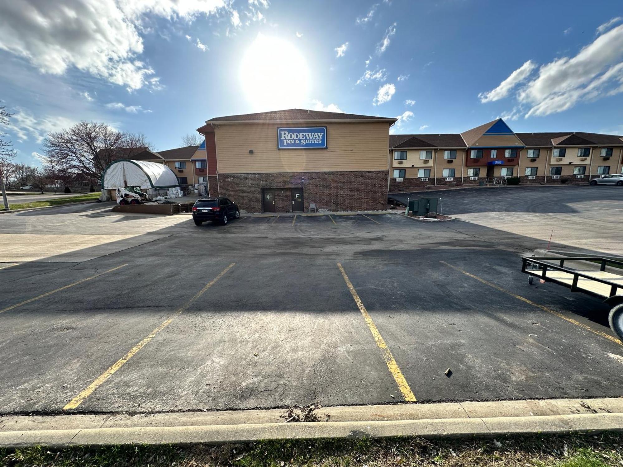 Rodeway Inn & Suites Madison East Kültér fotó