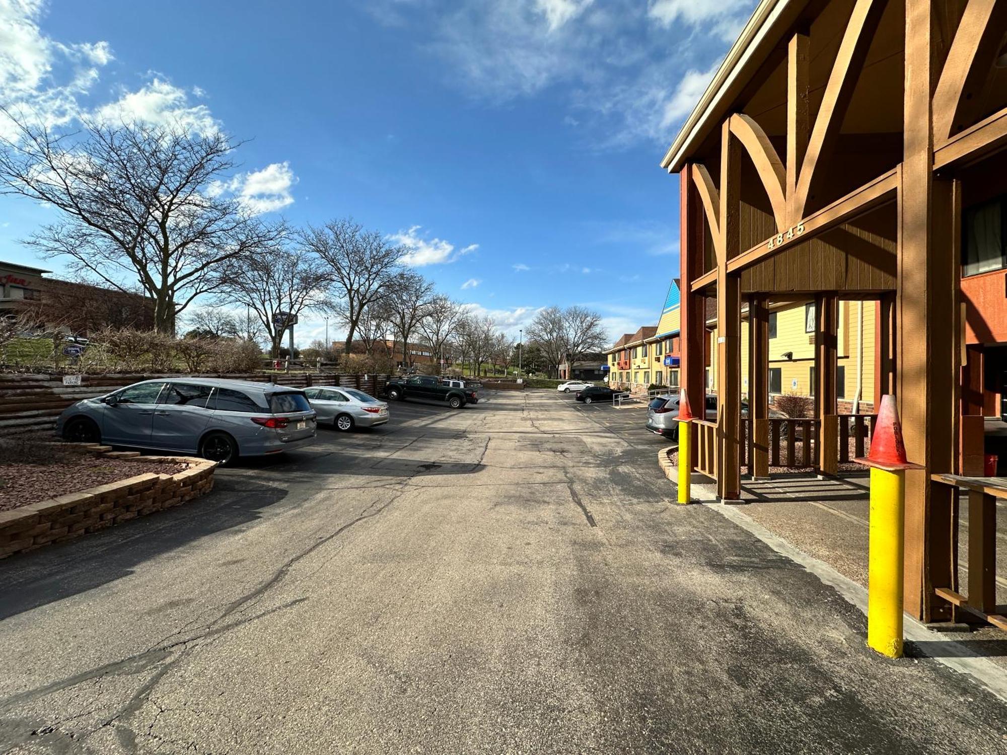 Rodeway Inn & Suites Madison East Kültér fotó