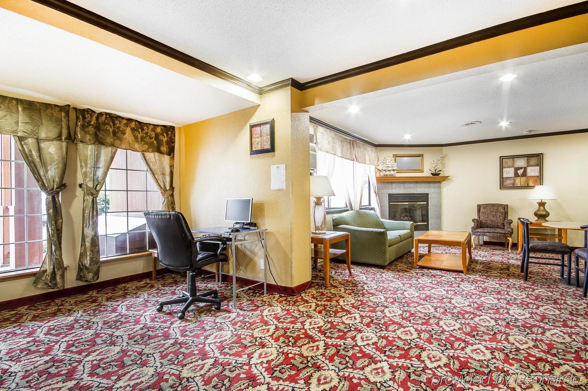 Rodeway Inn & Suites Madison East Kültér fotó