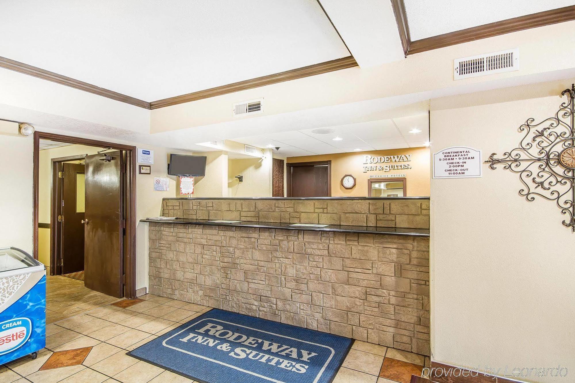 Rodeway Inn & Suites Madison East Kültér fotó