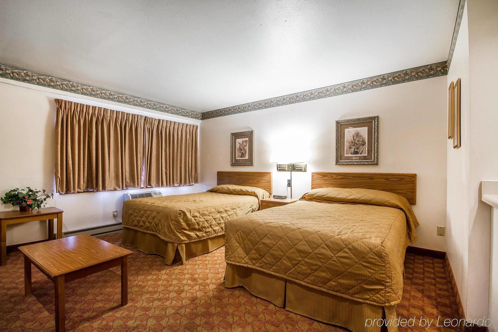 Rodeway Inn & Suites Madison East Kültér fotó