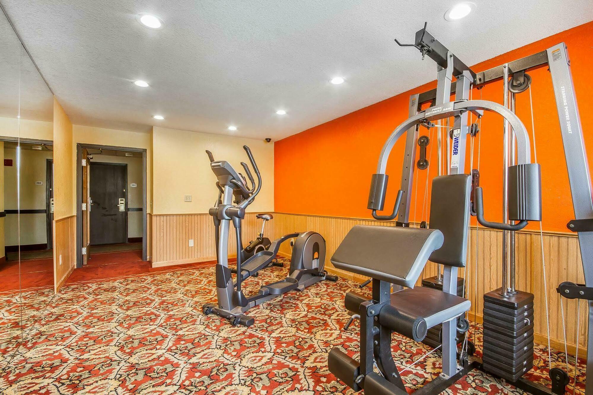 Rodeway Inn & Suites Madison East Kültér fotó